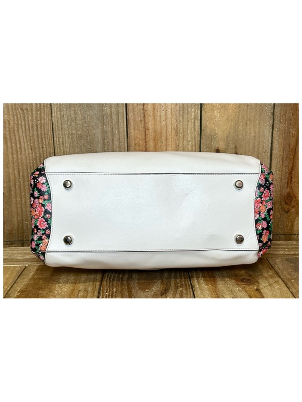 Coach. 7 Piece. Margot Bag, Watch, Pouch, Wristlet, Glasses, Dust Bag & Scarf - Picture 9 of 16